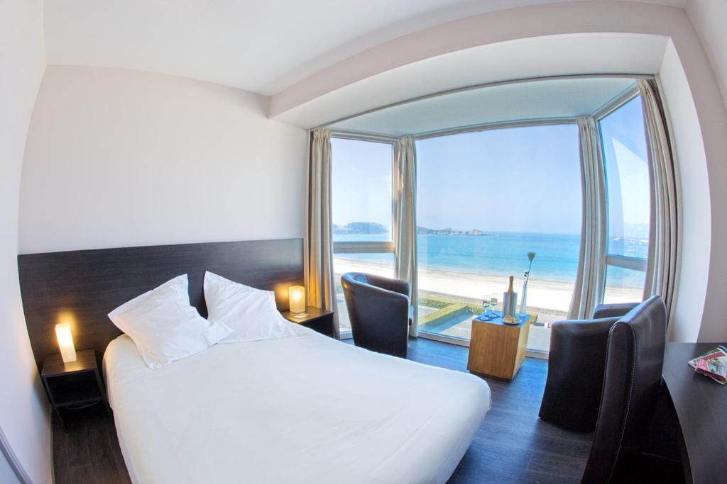 Hotel De La Plage Erquy Zimmer foto
